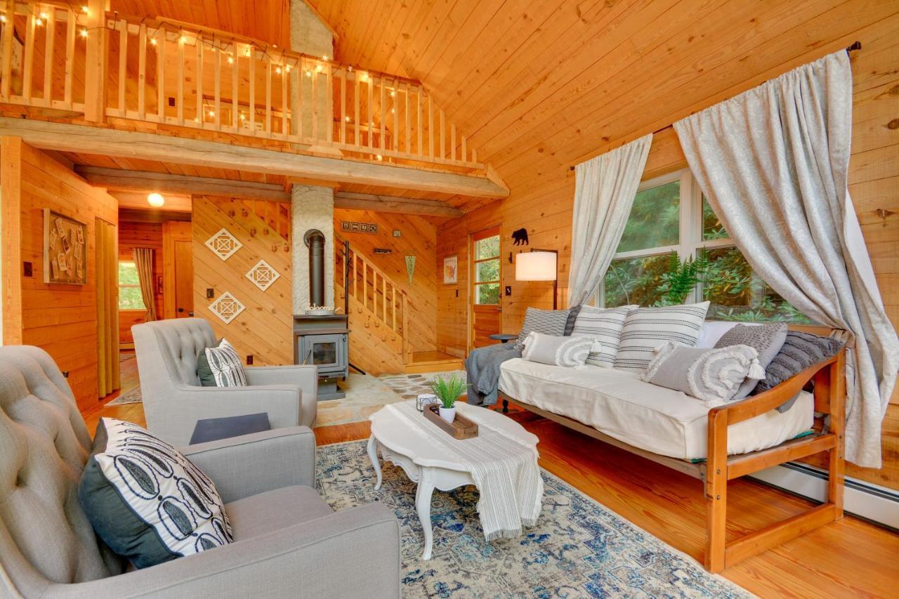 Serene Fancy Gap Cabin Retreat In Private Setting! Eksteriør bilde